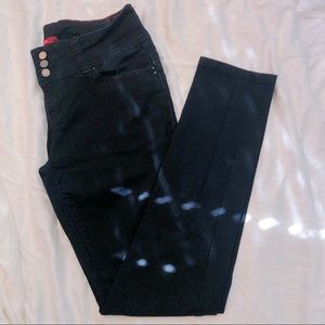 Black Skinny Jeans